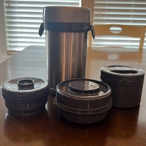 Zojirushi Ms. Bento lunch jar 28.5oz, includes bag